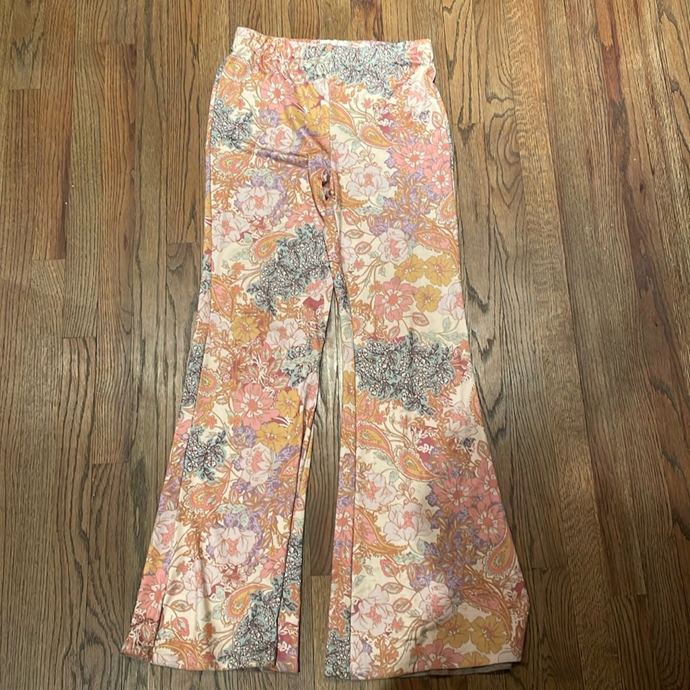 Beach riot x revolve Natalie pant in harvest gold paisley size medium